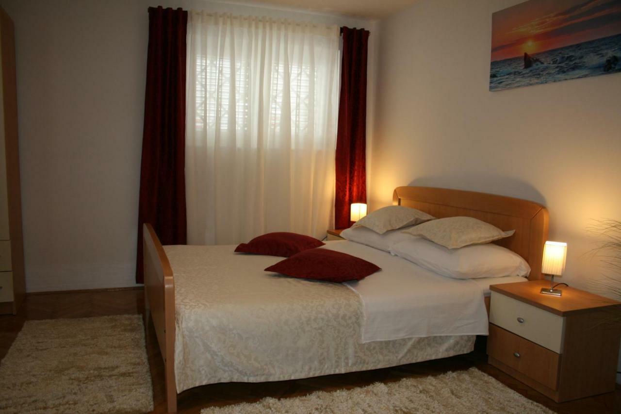 Apartments Josipa Сплит Екстериор снимка
