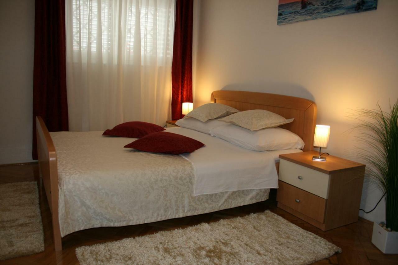 Apartments Josipa Сплит Екстериор снимка