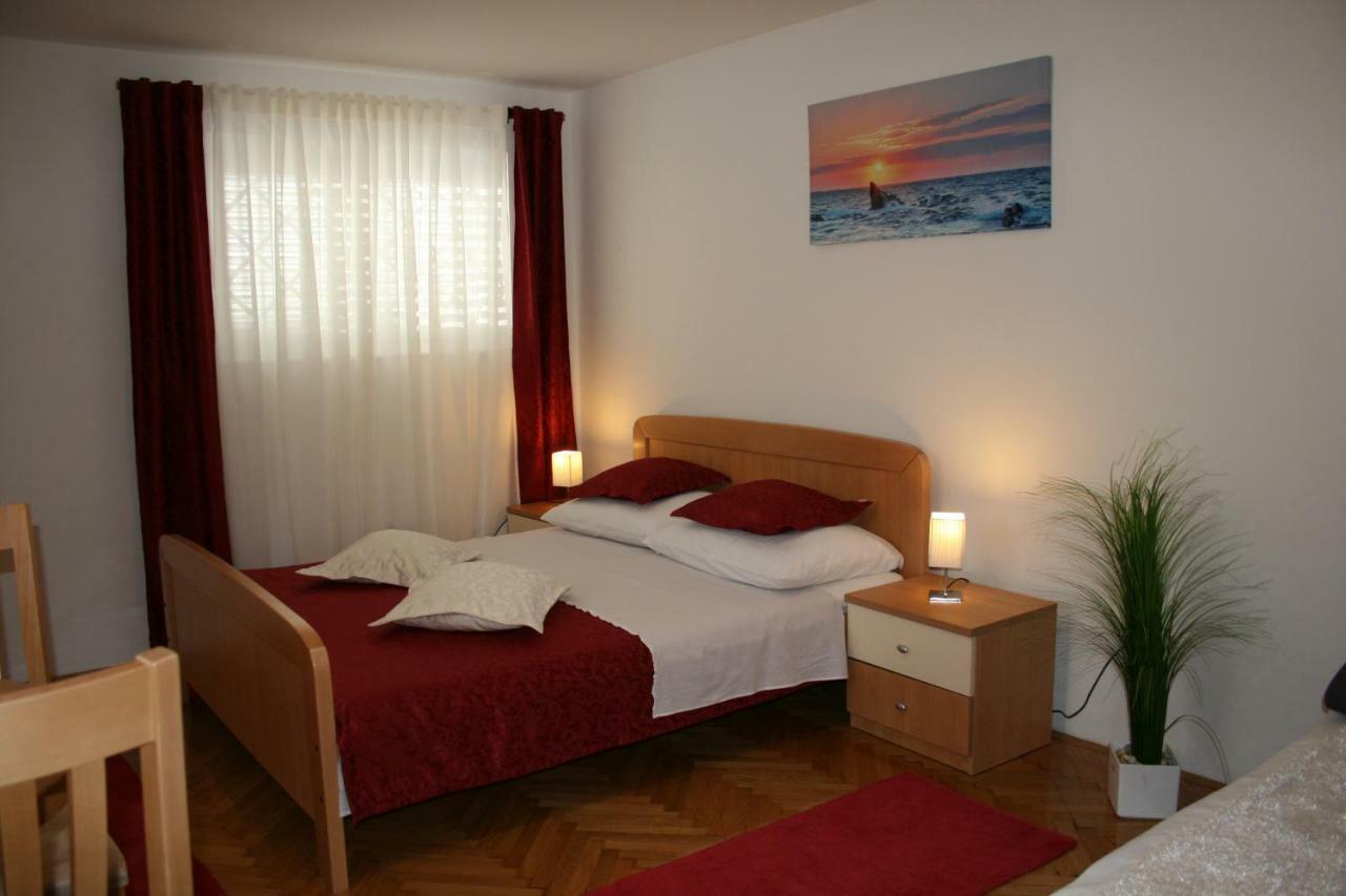 Apartments Josipa Сплит Екстериор снимка