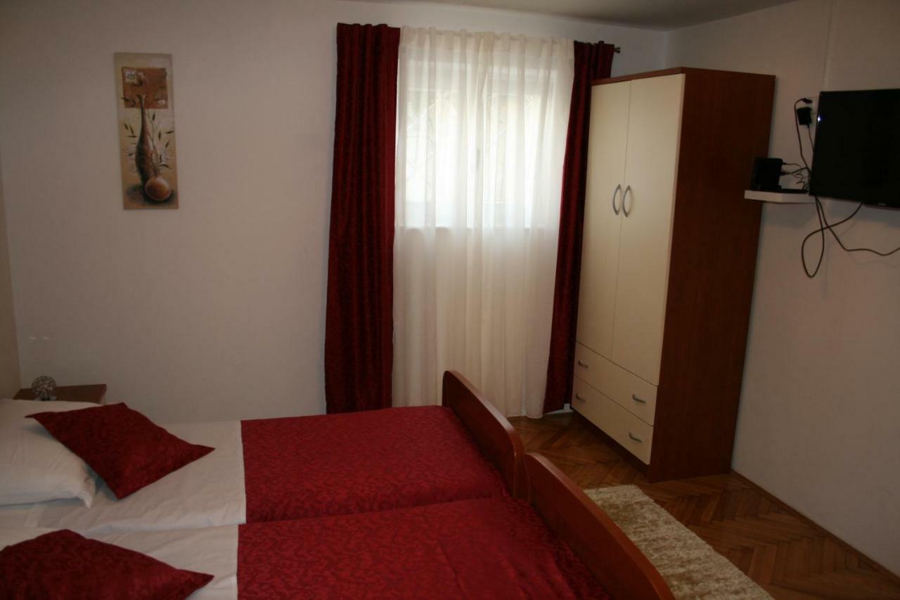 Apartments Josipa Сплит Екстериор снимка