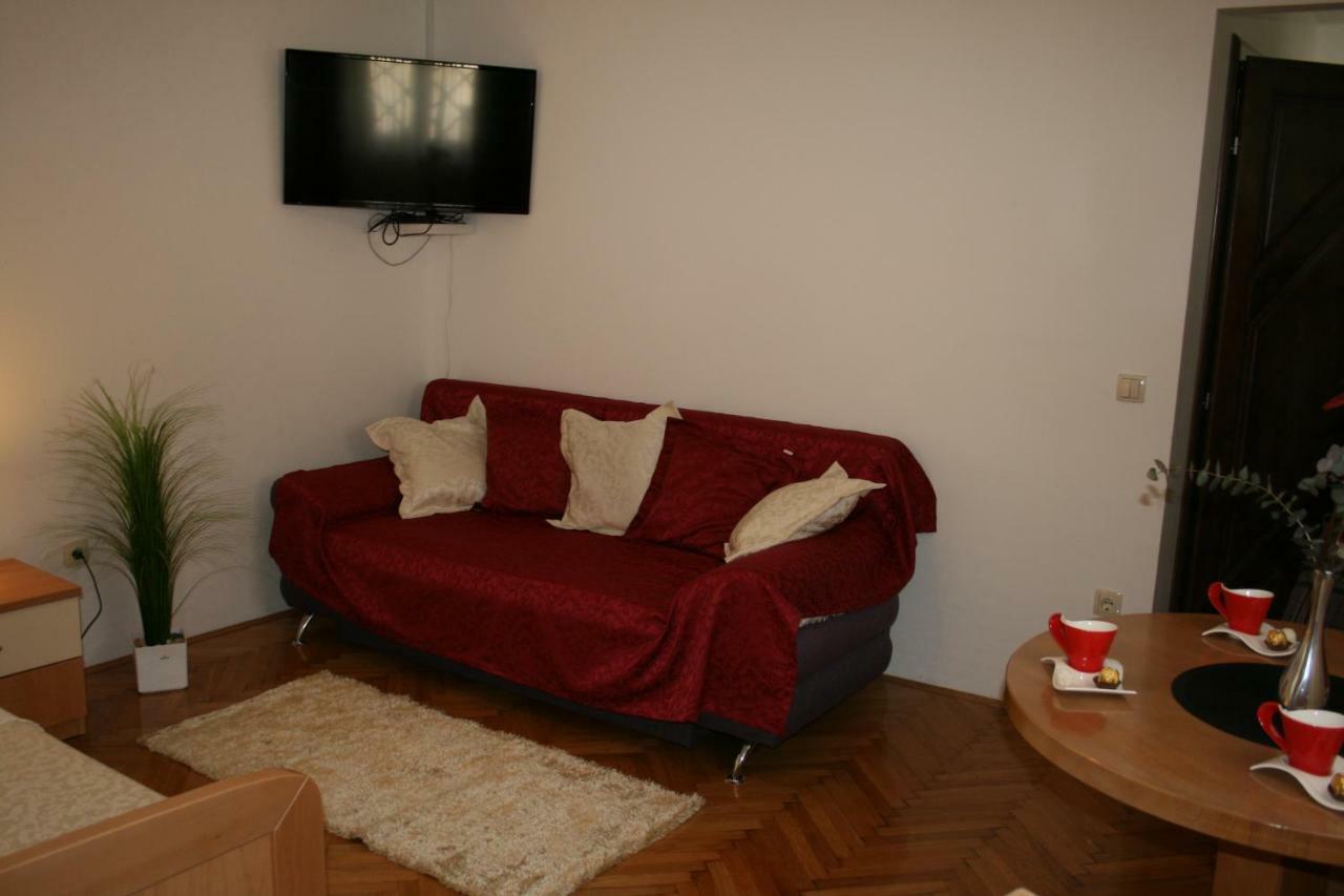 Apartments Josipa Сплит Екстериор снимка
